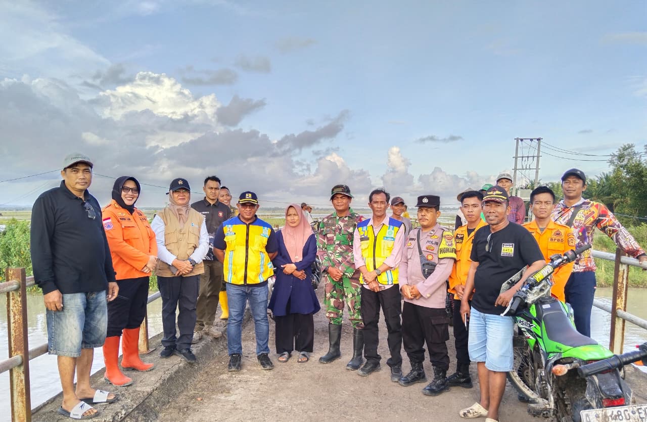 Plt. Kabid BPBD Lamsel Cek Langsung Lokasi Banjir di Desa Pulau Jaya dan Bumi Restu, Kaji Penanganan Terintegrasi